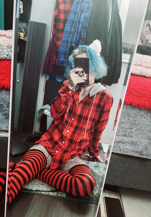 Happy FemBoy Friday !! by Electronic-Load-3145