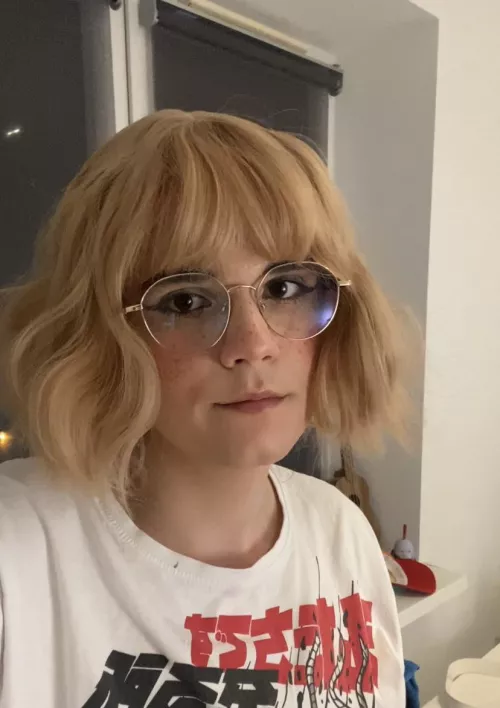 Hello how do i look? Pls help i rly dont know xd by Entire_Owl_2885