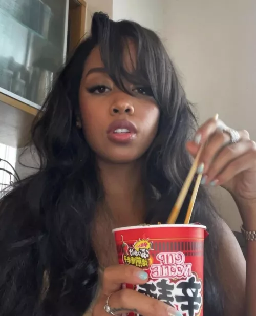 H.E.R. by painefinalfantasy