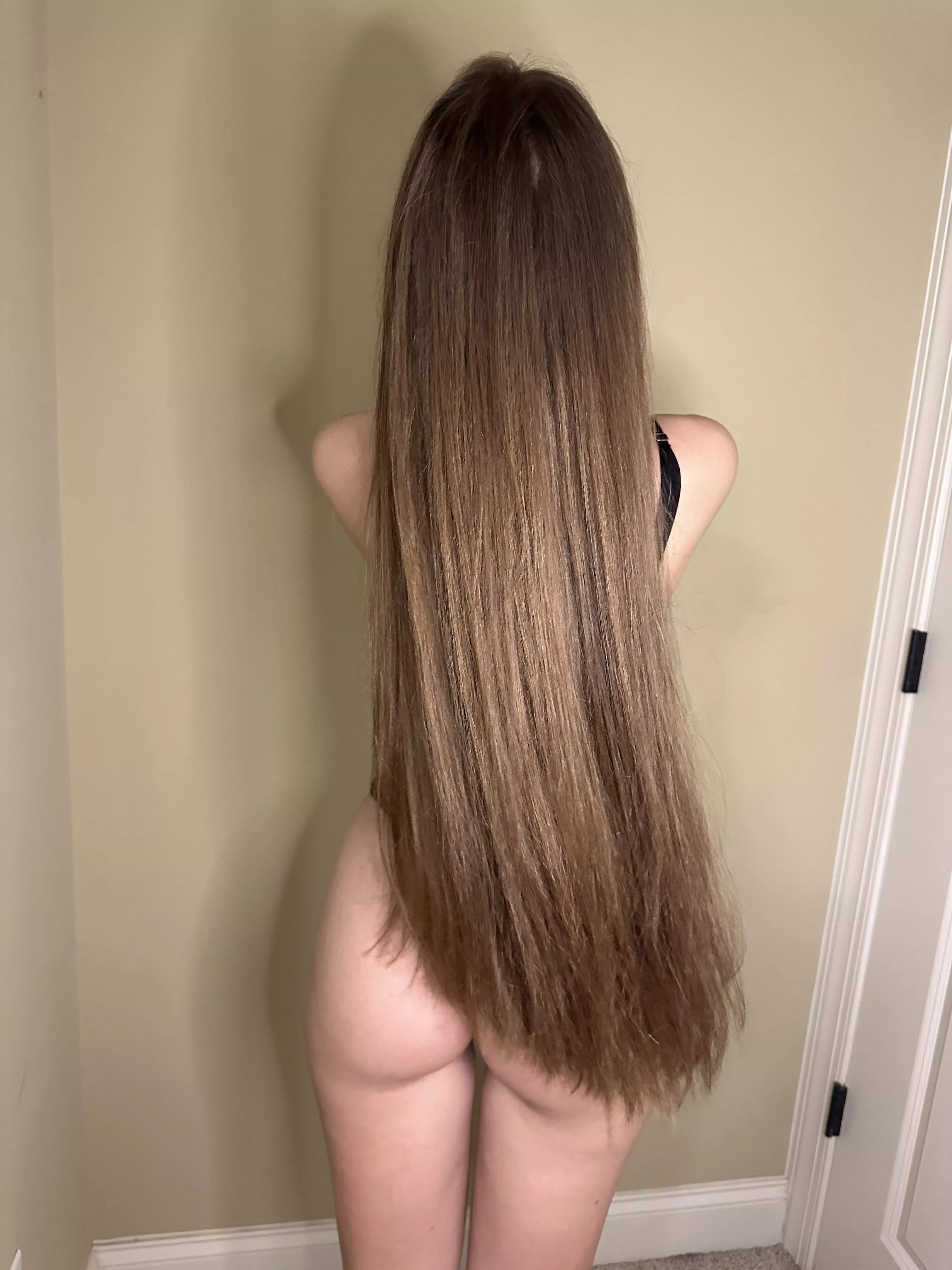 How much longer should I grow it? 🥰🤪 posted by SnooWords8222