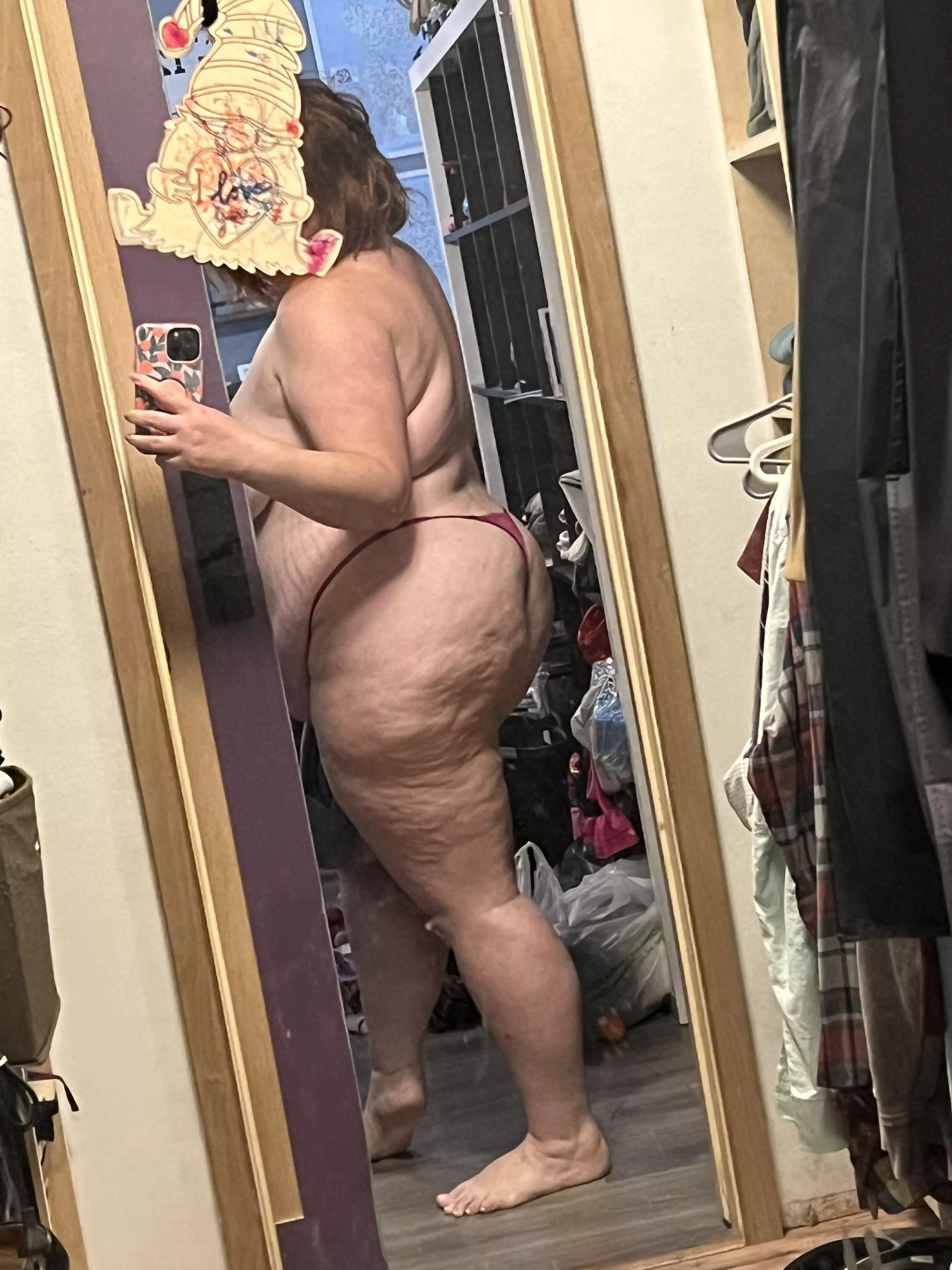 I need attention ☺️ posted by DDdaniellexx