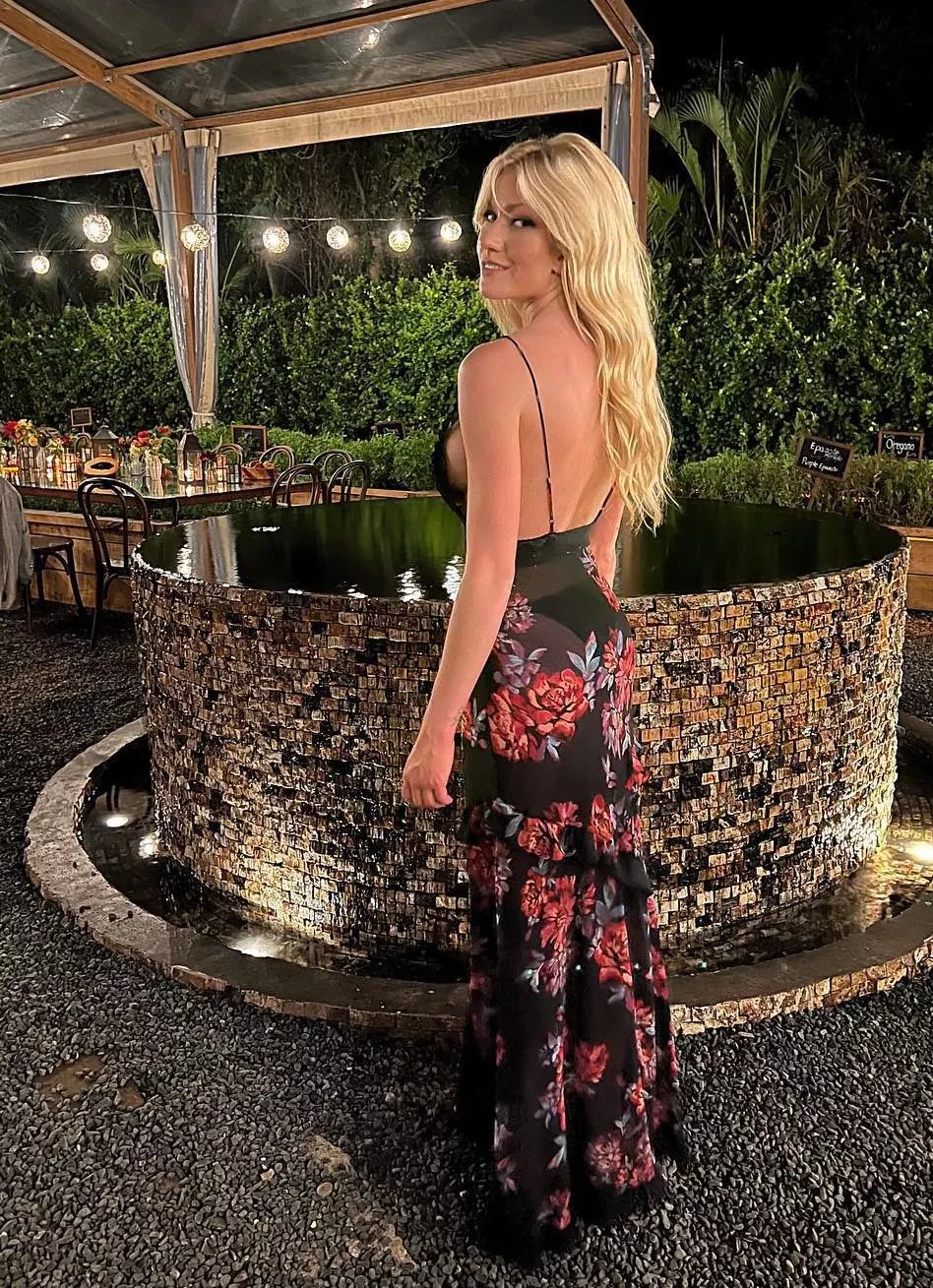 Katherine McNamara posted by chuboi991