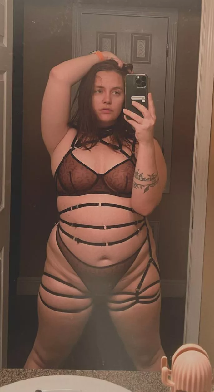Keep the lingerie on or take it off before we fuck? posted by Sir_Cooksalot