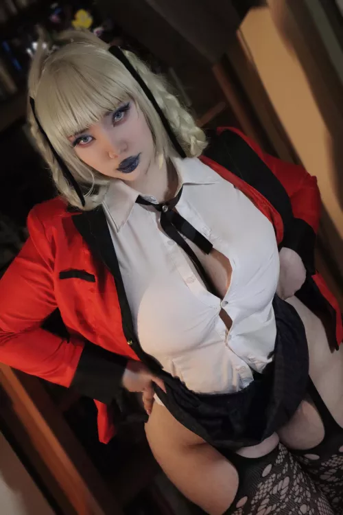 Kirari Momobami by Riri Maeve by yukkachan