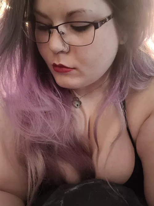 Kiss me by cinanom_bunz