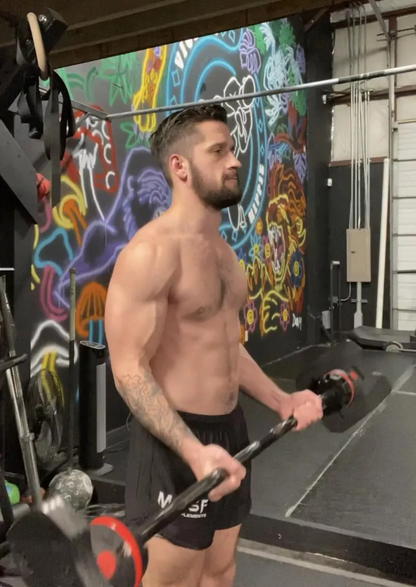 [M] Slow, strong, muscle contractions will help you grow! posted by C_McMean