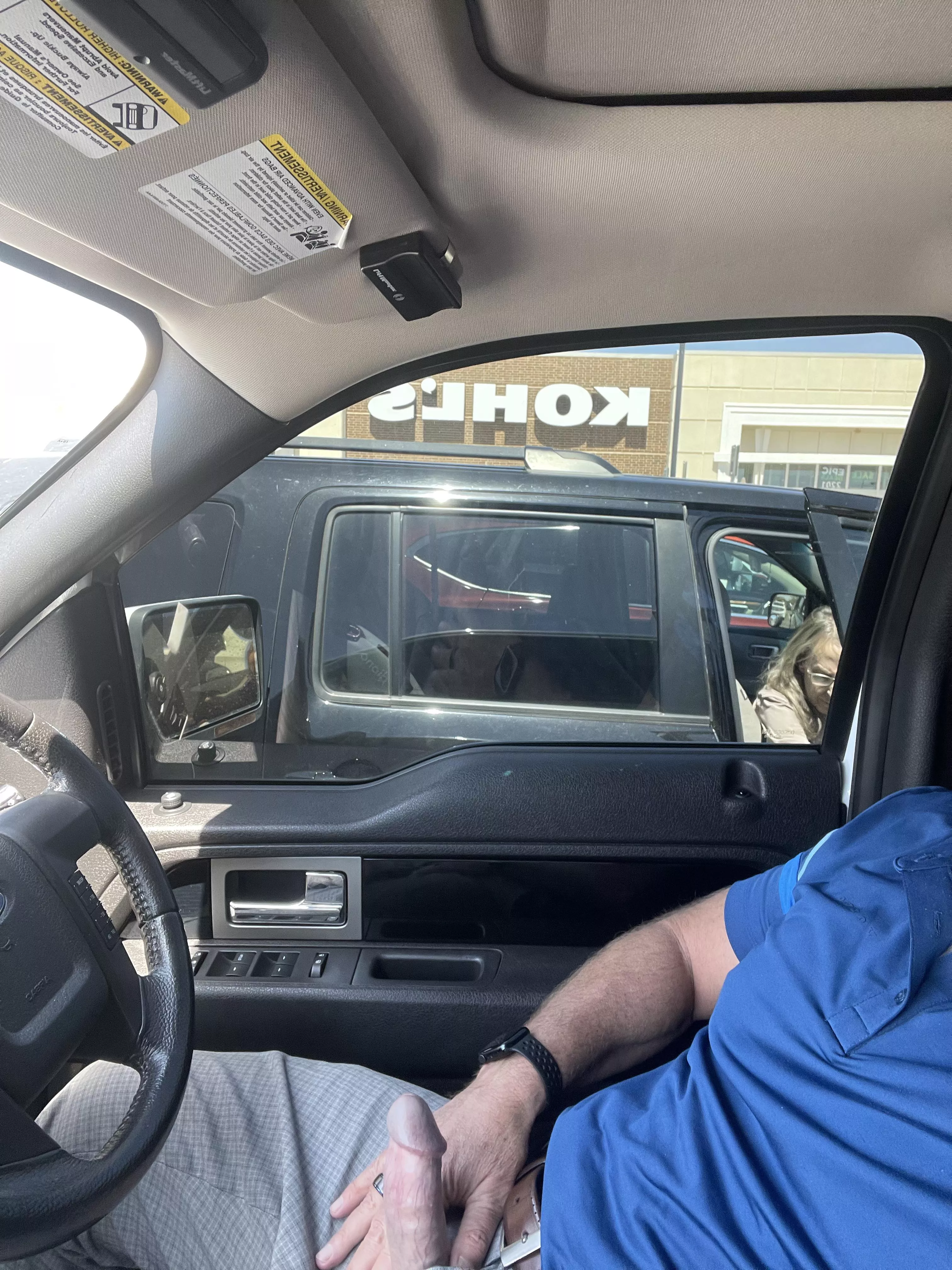 Public boner! posted by okcgent69