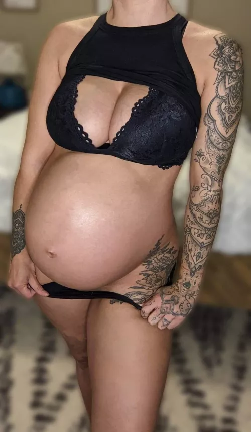 Ready to be pealed by Bella_bang_