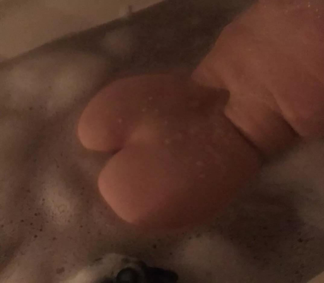 Saturday morning bubble bath. 61yo booty posted by showmemore61