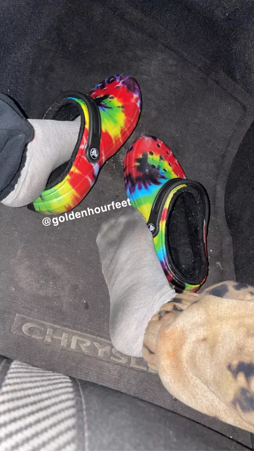 Smelly socks I’m shipping tomorrow😈 the car started smelling as soon as I took one foot out🤣 by goldenhourfeet