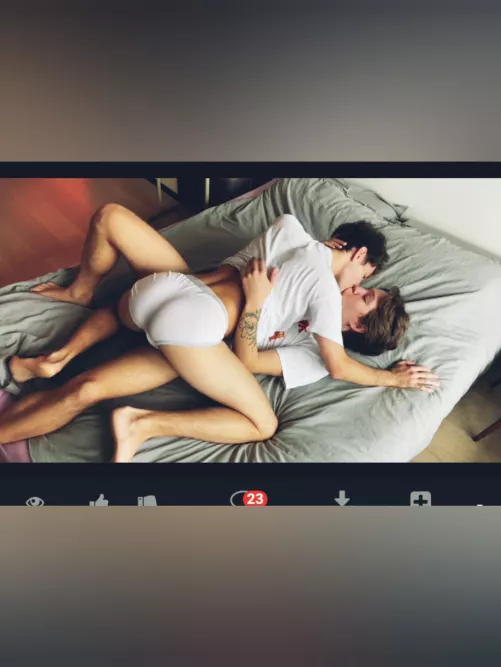 So sexy watching them make out by perspirationTings