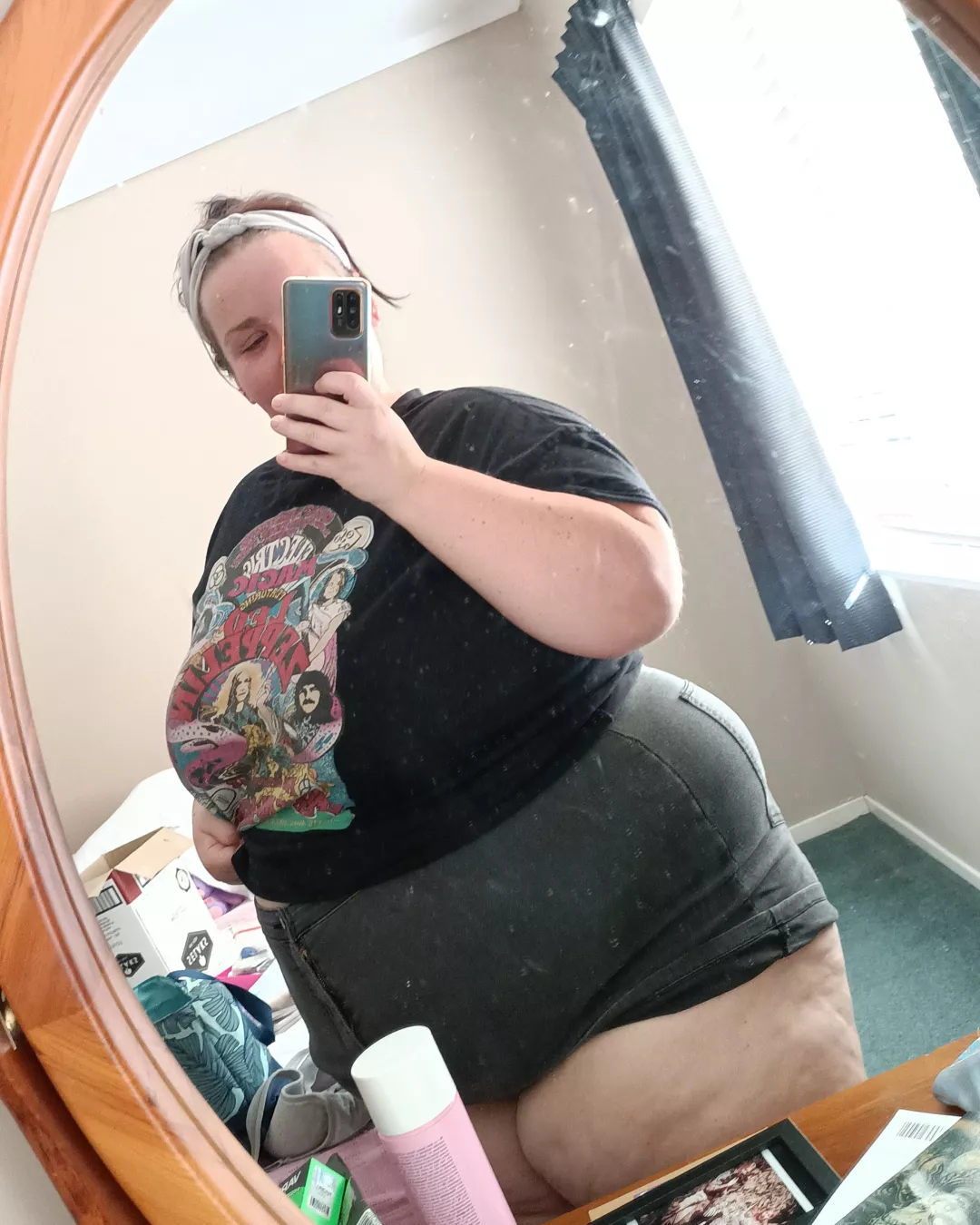 These shorts are so tight on me now posted by bbwlolita666
