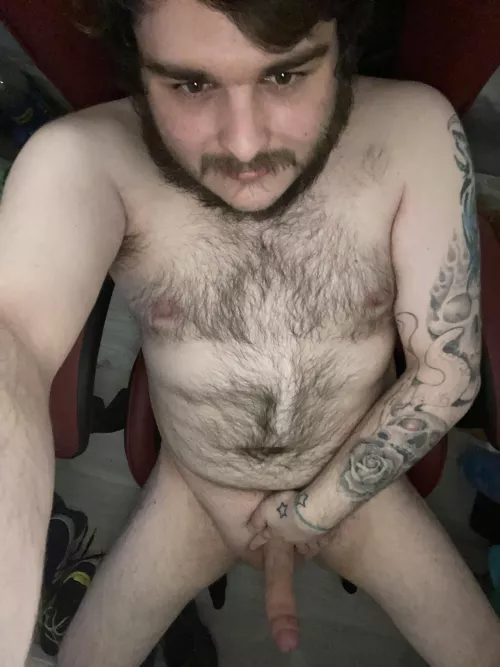 Who would like to take a thicc hairy guys virginity? by TheMVP94