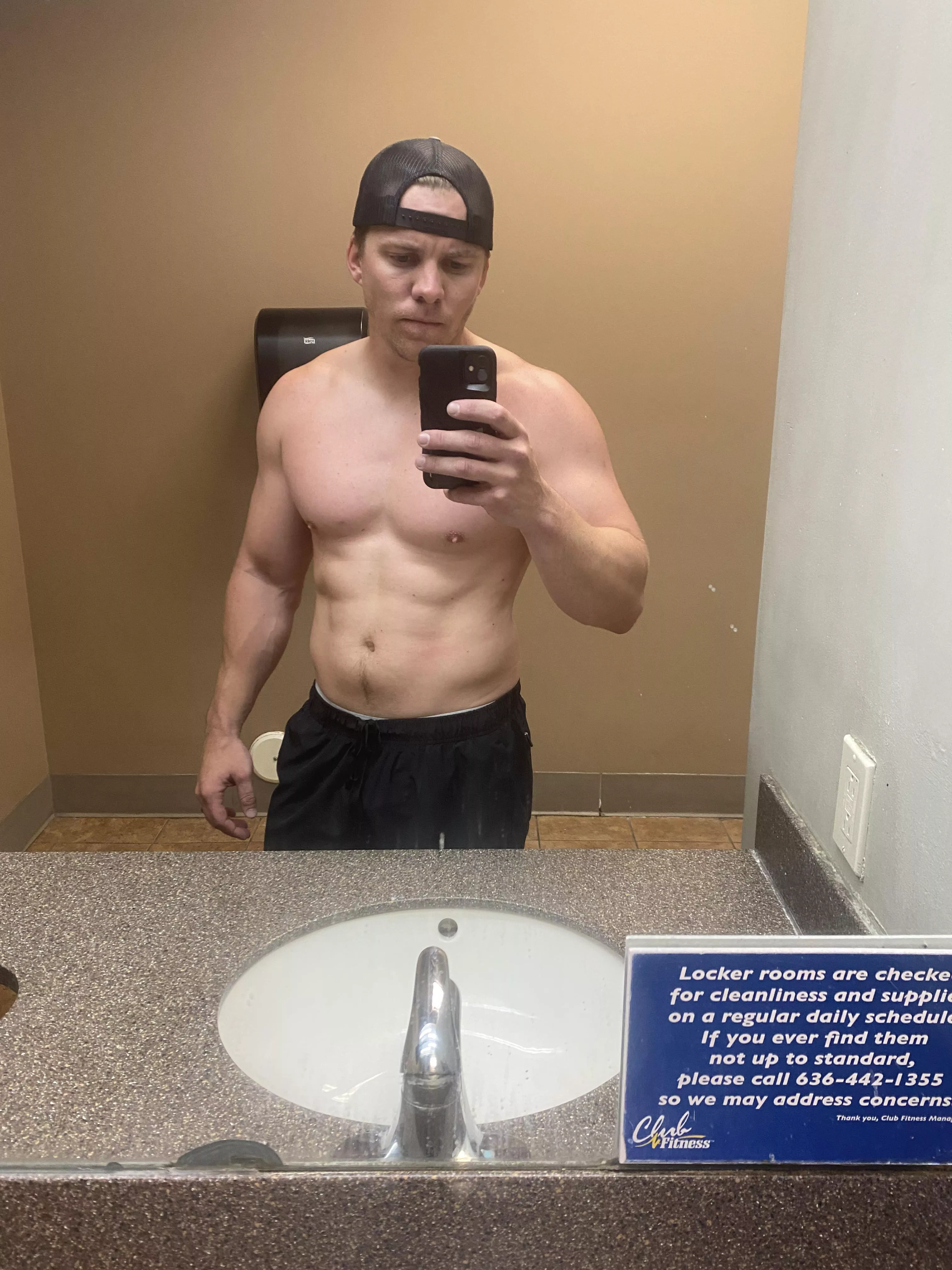 Workout ☑️ posted by bfire32