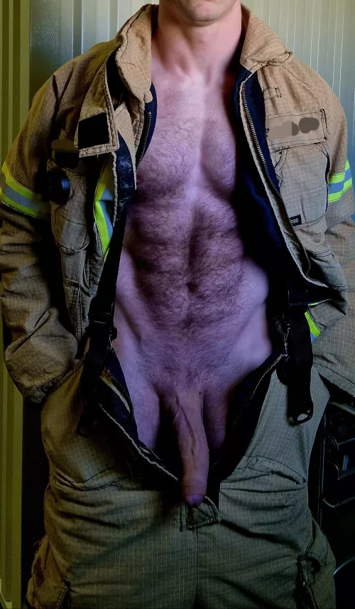 [40] Someone has to work on the weekends by marvin7740