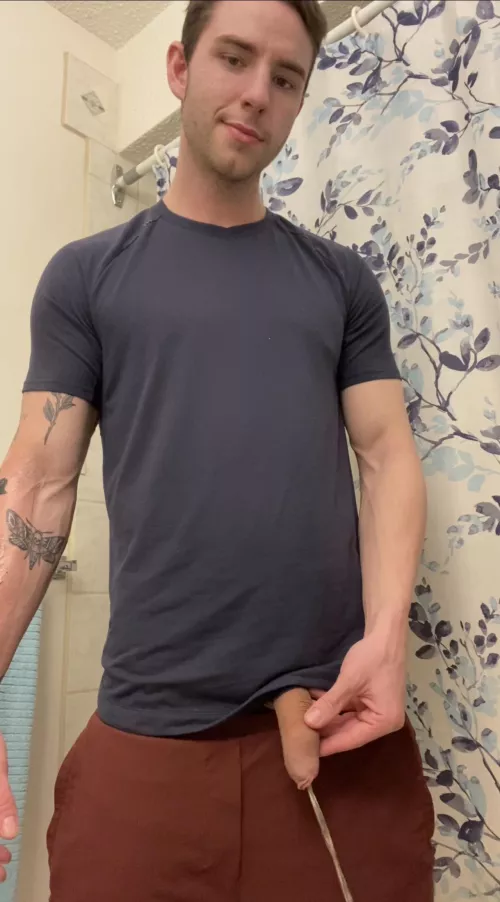 Any pigs need a hose down? by PaganBaby00