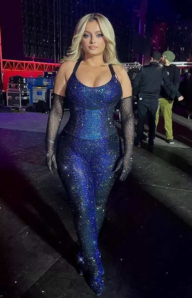 Bebe Rexha posted by Rommaaiinn