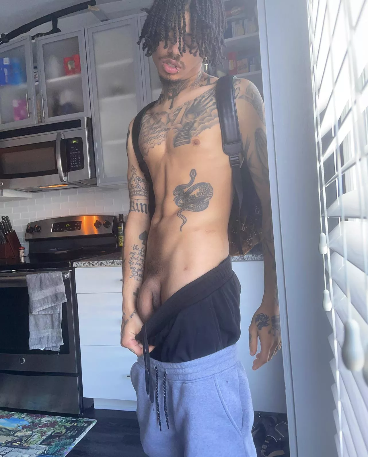 Can i take it out? 😏🍆 posted by onlyfans_realasmooth