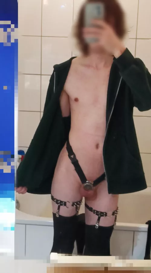 daily cage pic by jgdhhh