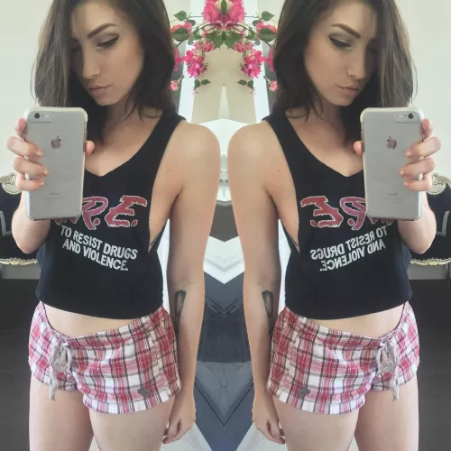 DARE cutie by Wallydinger123