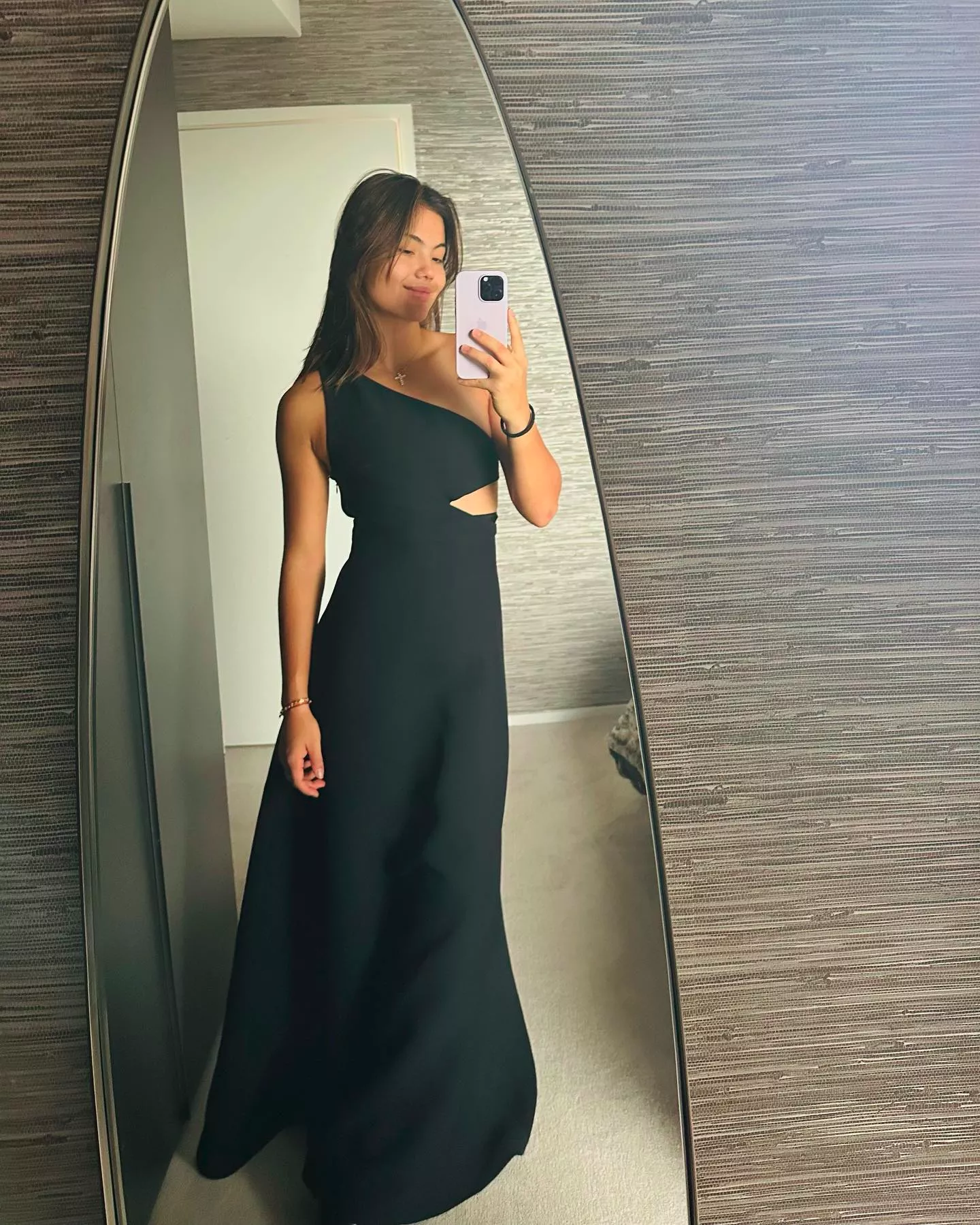 Emma Raducanu - British tennis player posted by lickmyspaghetti