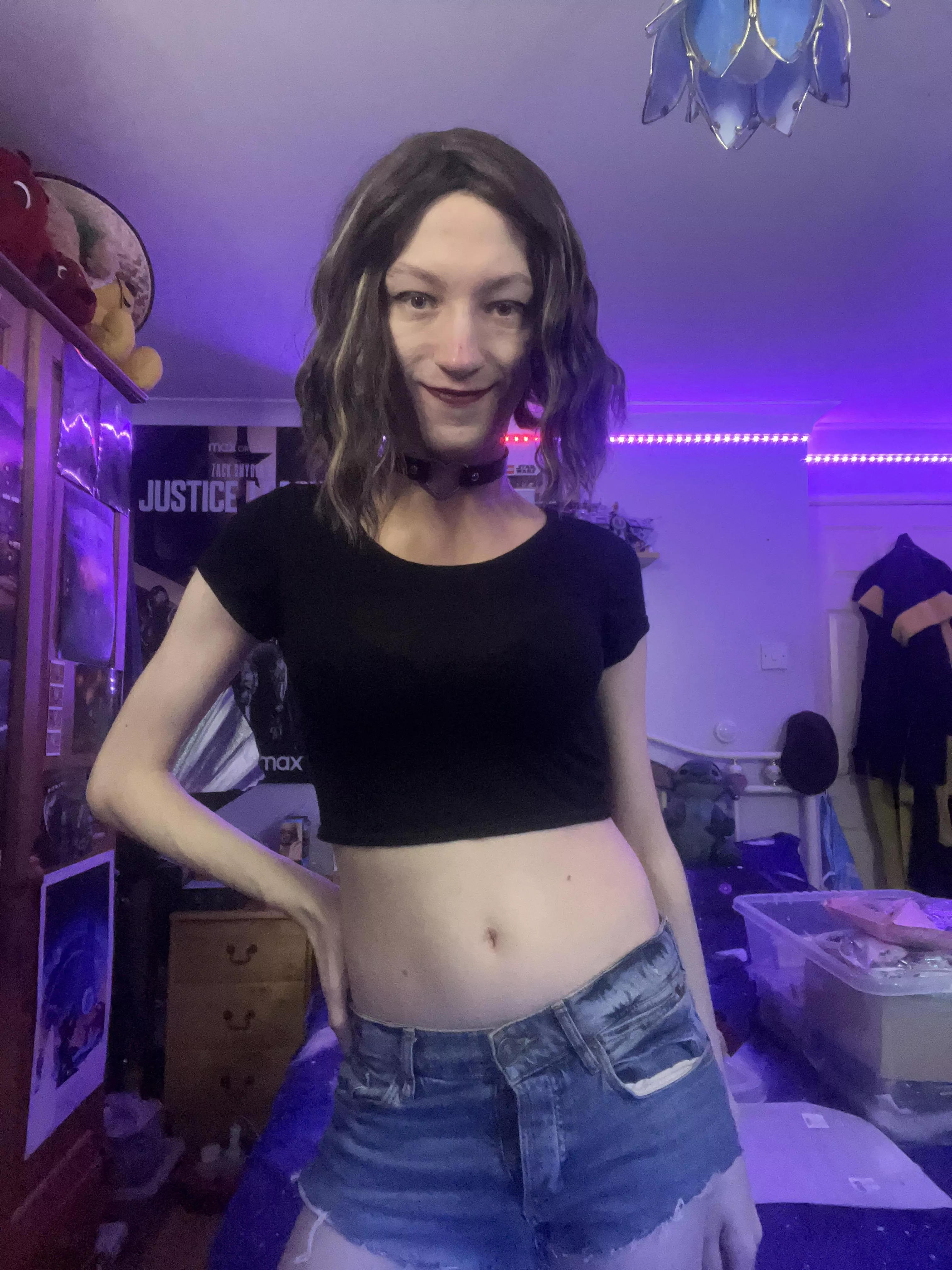 Feels strange showing my stomach off but why the hell not ^_^ posted by FemFairyTale