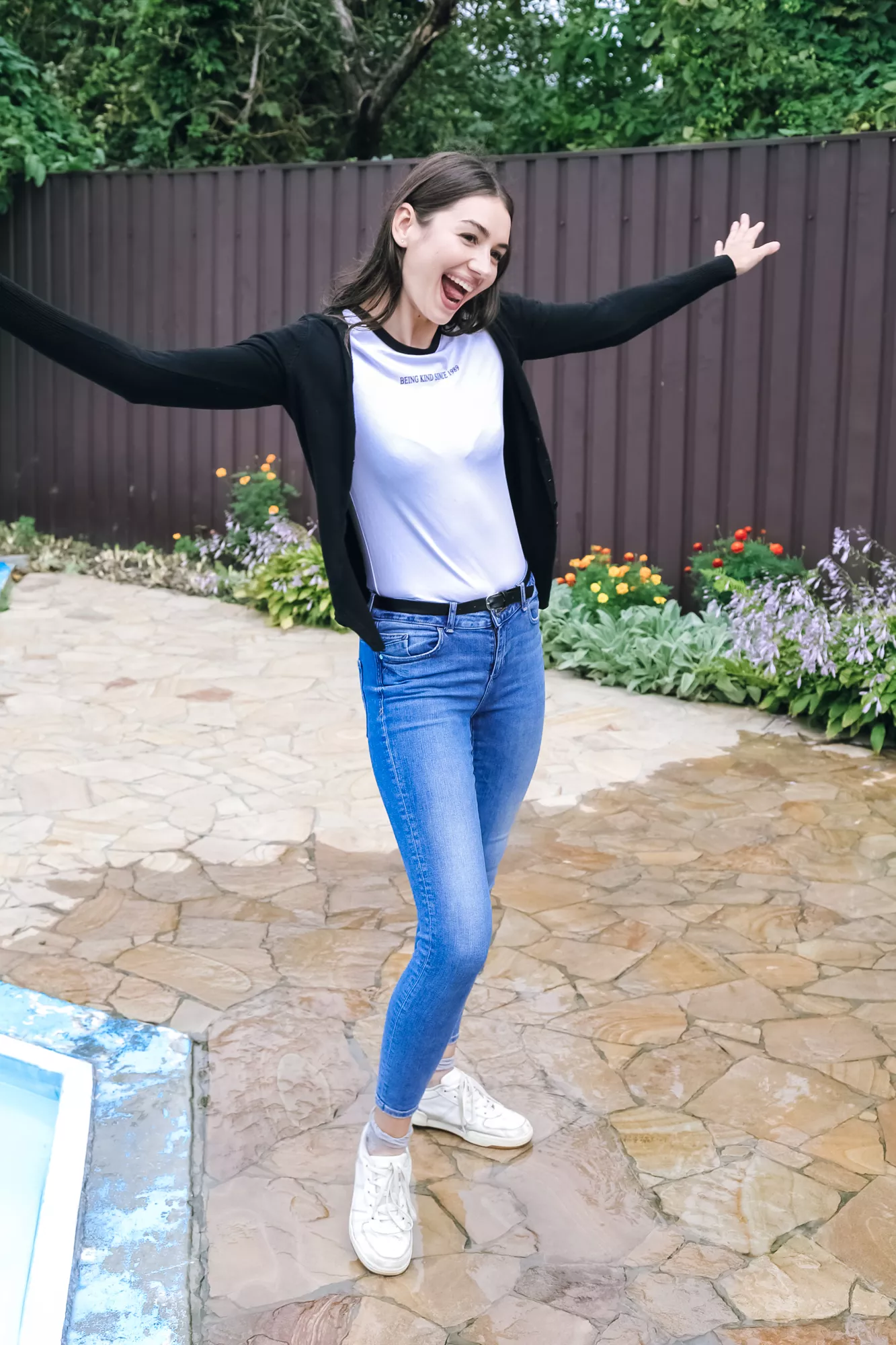 Happy Lines posted by Suspicious_Quiet_337