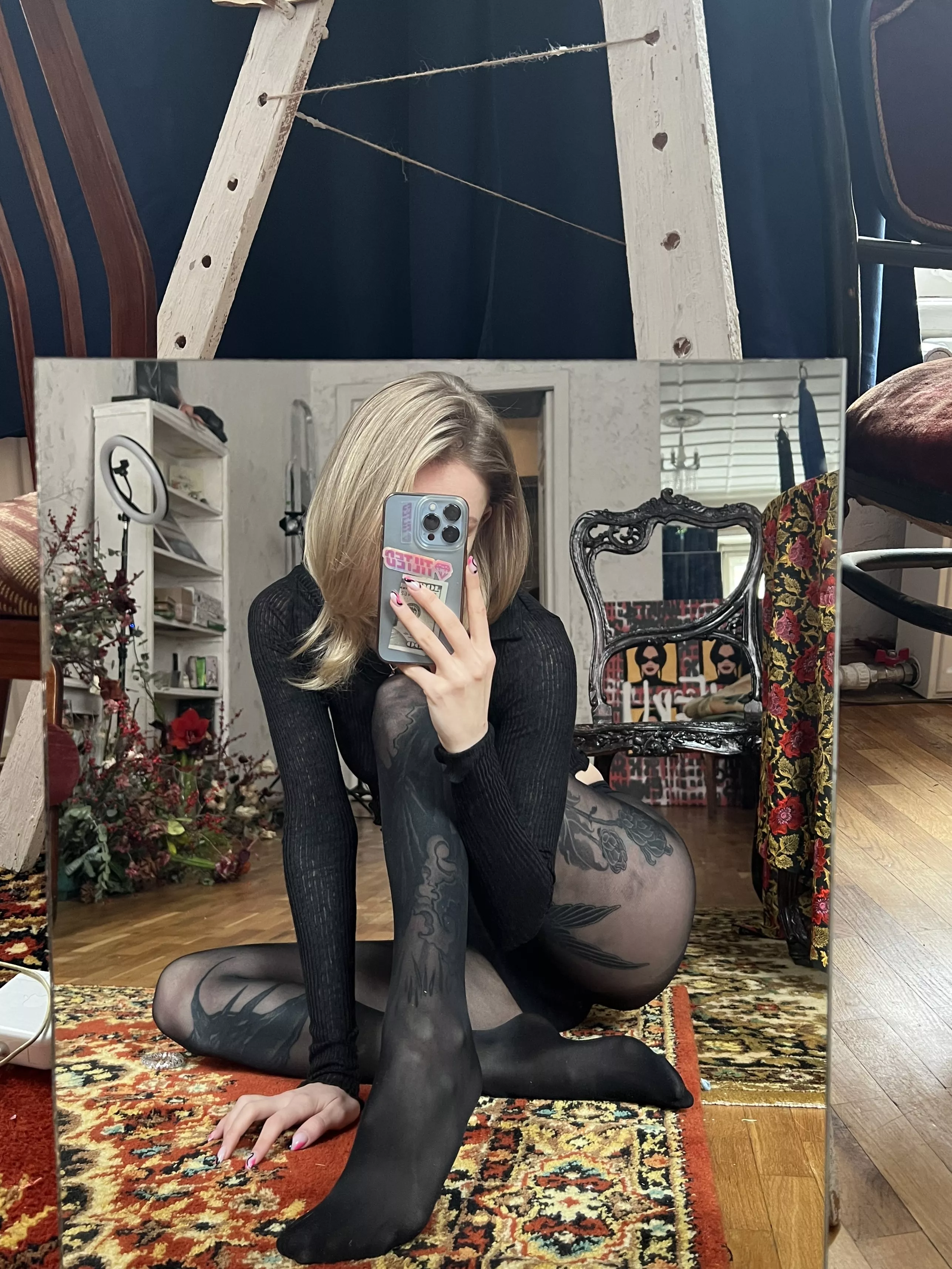 I fit into this interior posted by Alena_German