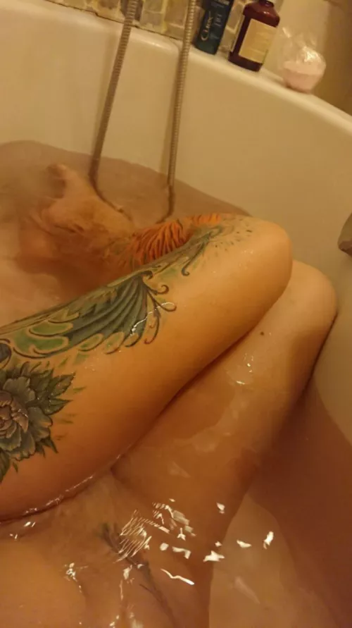 I like to do obscene things in the bathroom :) by backProject30