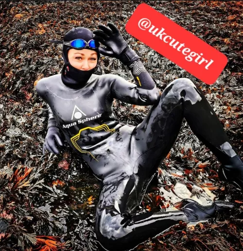 I love to get wet in hoods 💦✨ by UKCuteGirl