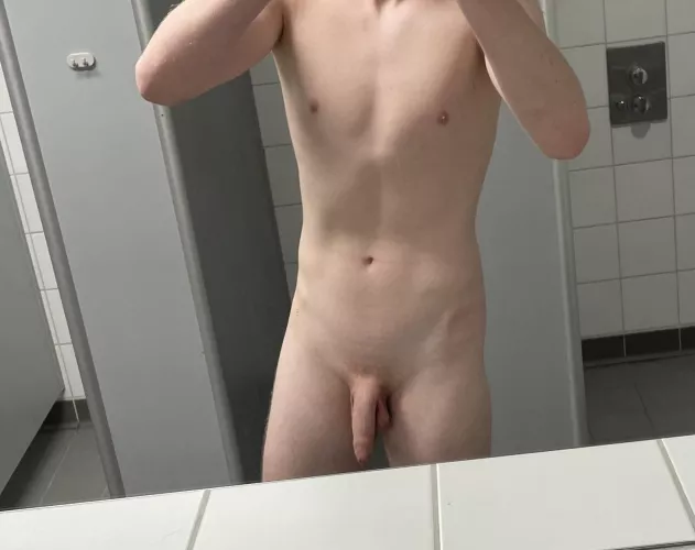 in the gym, what do u think? by BWC_t