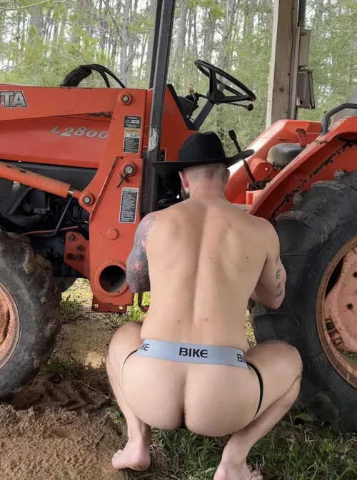 ITS GOTTA BE THE SPARK PLUG by copyknight44