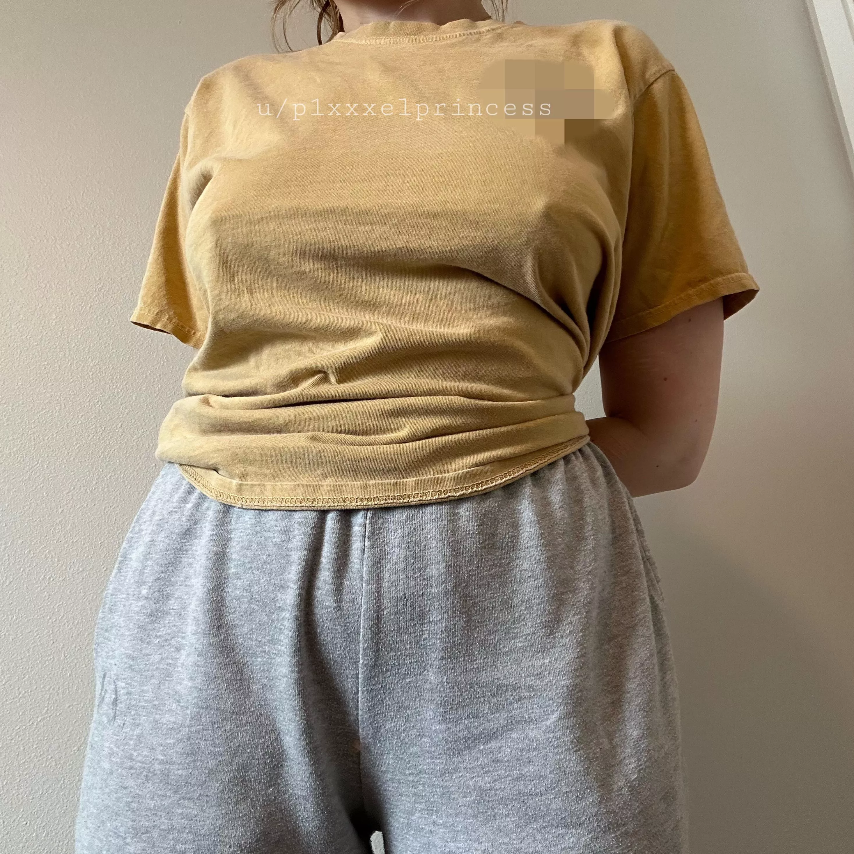 lazy saturday [f] 🥰 posted by p1xxxelprincess