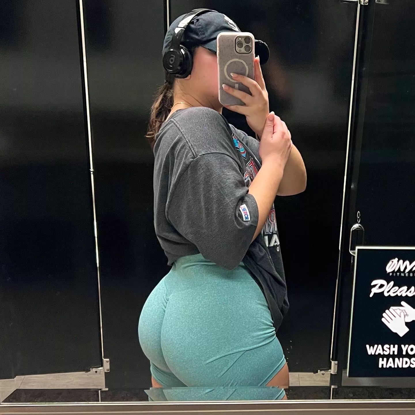 Love hitting legs 3x a week posted by julycooper2