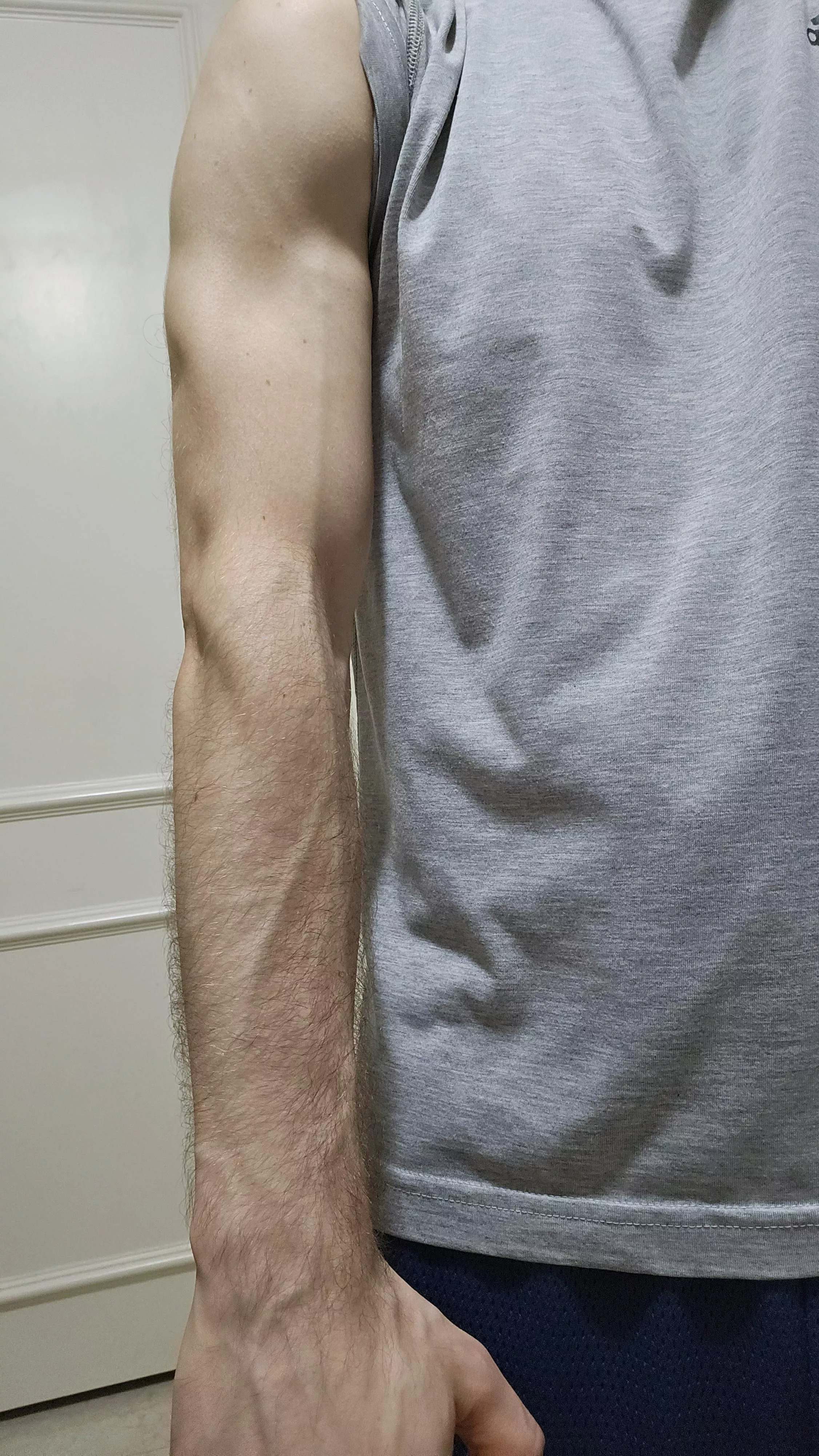 My forearms are far from huge, but I've been putting on a bit more muscle the last couple of months posted by Iltmhcttrotd