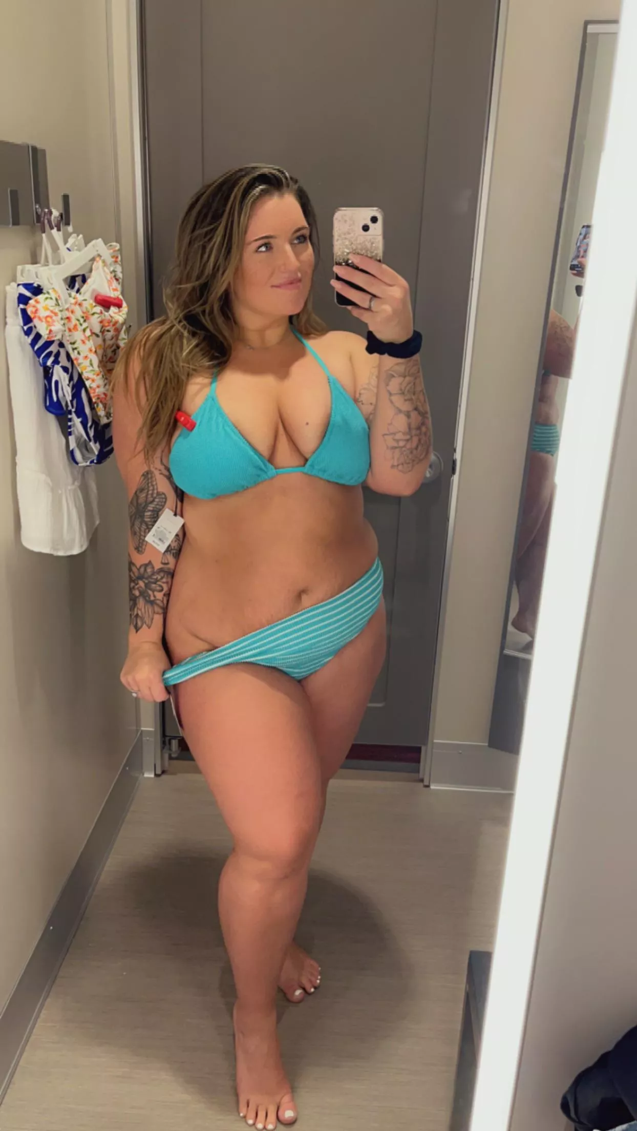 Not sure if this mom bod should be in this….but here we are🫣 posted by OhSimplyHannahh