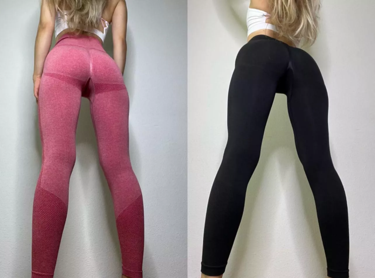 Pink or black posted by kinky_dev_girl