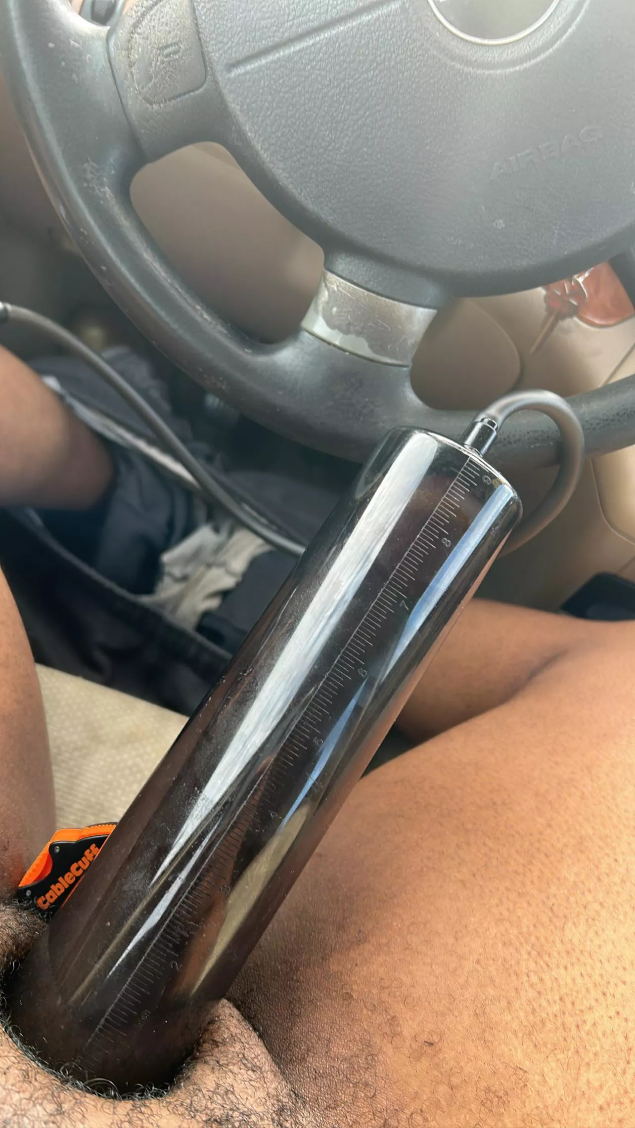 Pumping my 9 incher posted by pvmp90