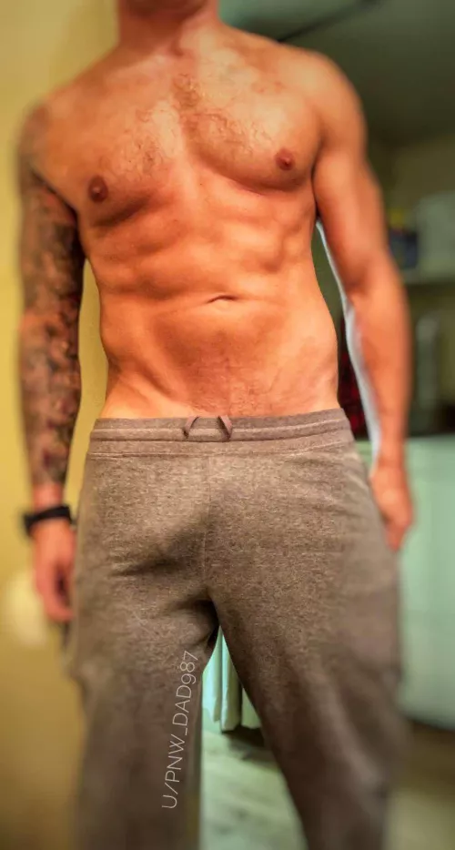 Sunday attire—are you coming over? [35] by pnw_dad987