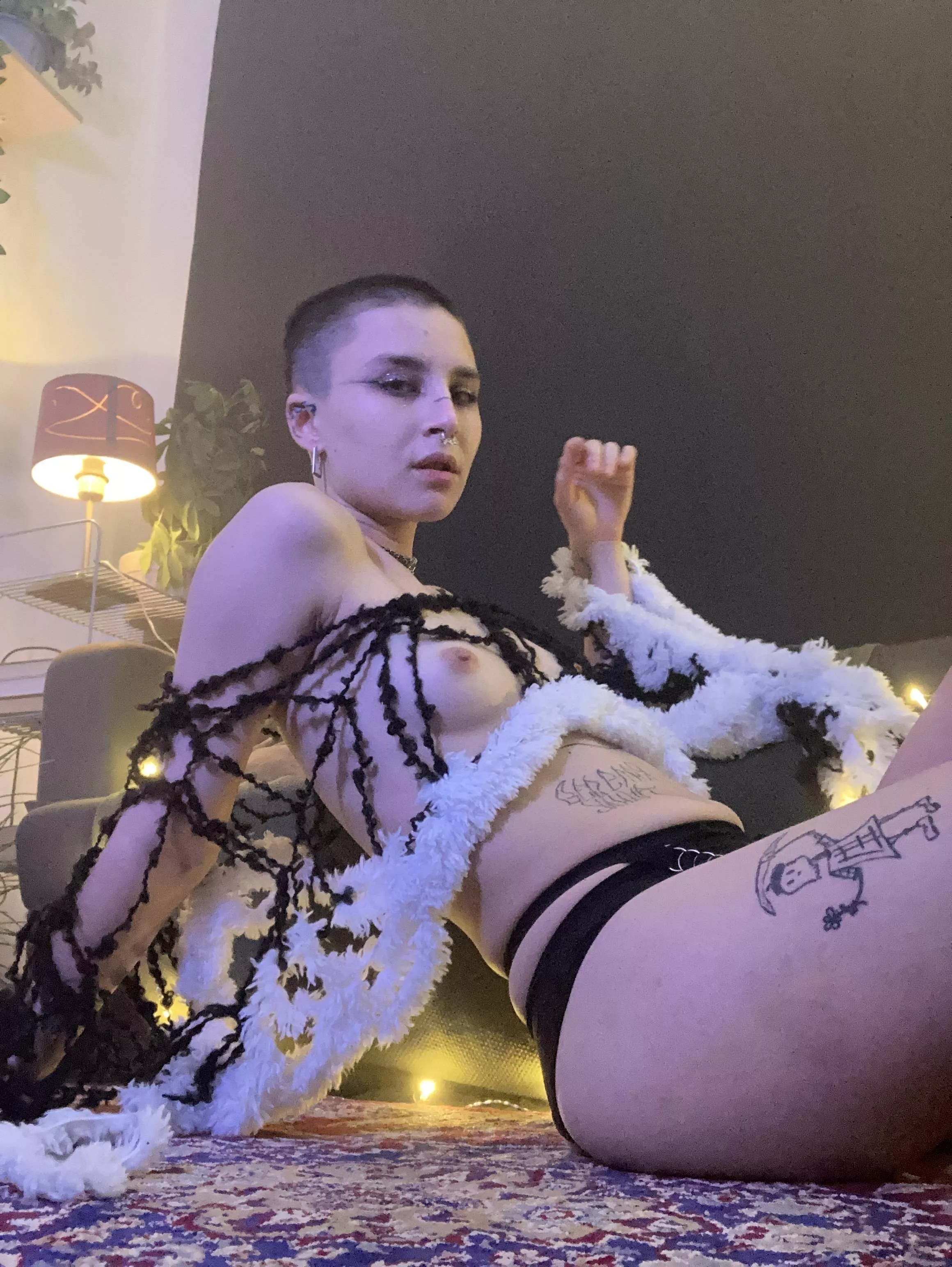 Today you will be mine 😏 posted by CleoCreamerGNP