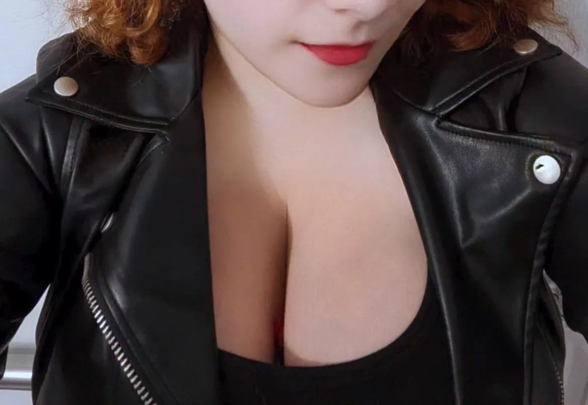 Well, my jacket used to zip up. Going to need a new one for next year! posted by Usernamessuck765