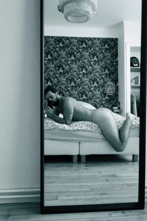 What would you do to me ? by AmorFrenchie