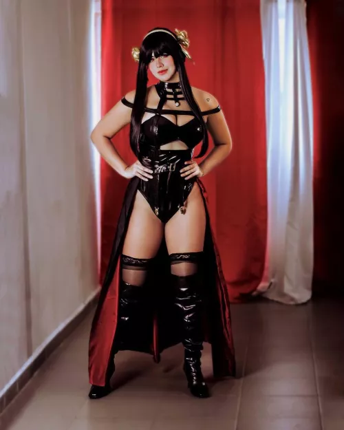 Yor Forger [Spy Family] (alejandrasenpai) by alejandrasenpai