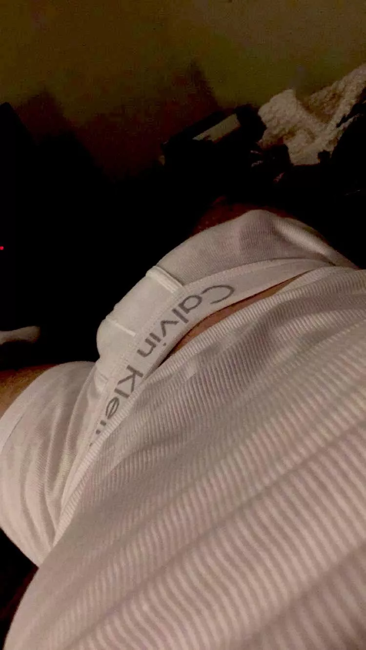 You think they’d photoshop it out of the picture if I was modeling for CalvinKlein ? posted by whereisrickytan