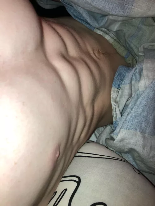 18 from Sweden looking for hot dudes. Hmu with Face @shoomo_1 by shoomo_1