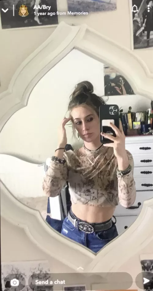 21 m anybody wanna come get naked with me and we jerk to her together snap gavin_snaps6 by BozoJAYY