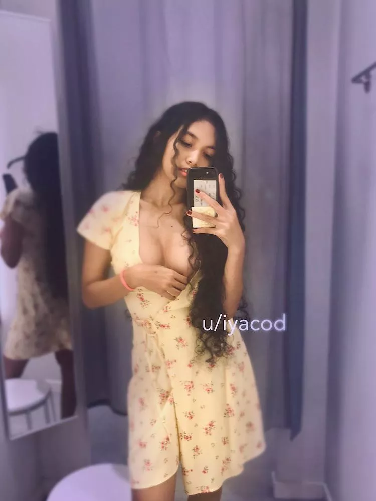 Aaa I regret not buying it after I tried it on. When I came back to the store, it’s out o[f] stock 😭 posted by iyacod