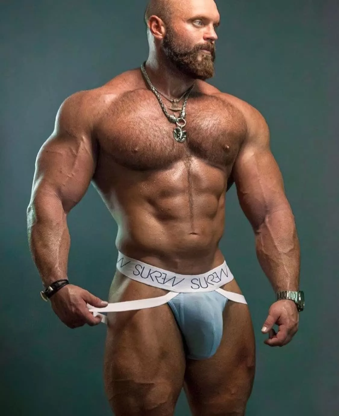 AI hot stud. He’s pretty hot AF 😍🥵❤️ posted by Stewieboy2008