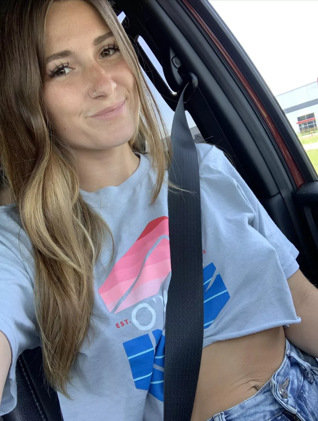 Always braless posted by Aubxbre