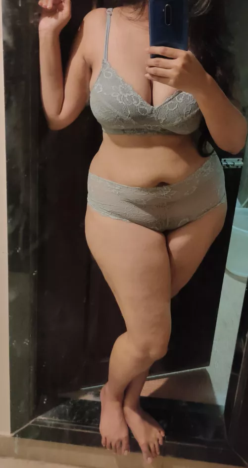 Am I fuckable ? by witchvanessaradcliff